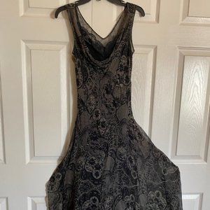 ECI New York Sleeveless Dress - 8P